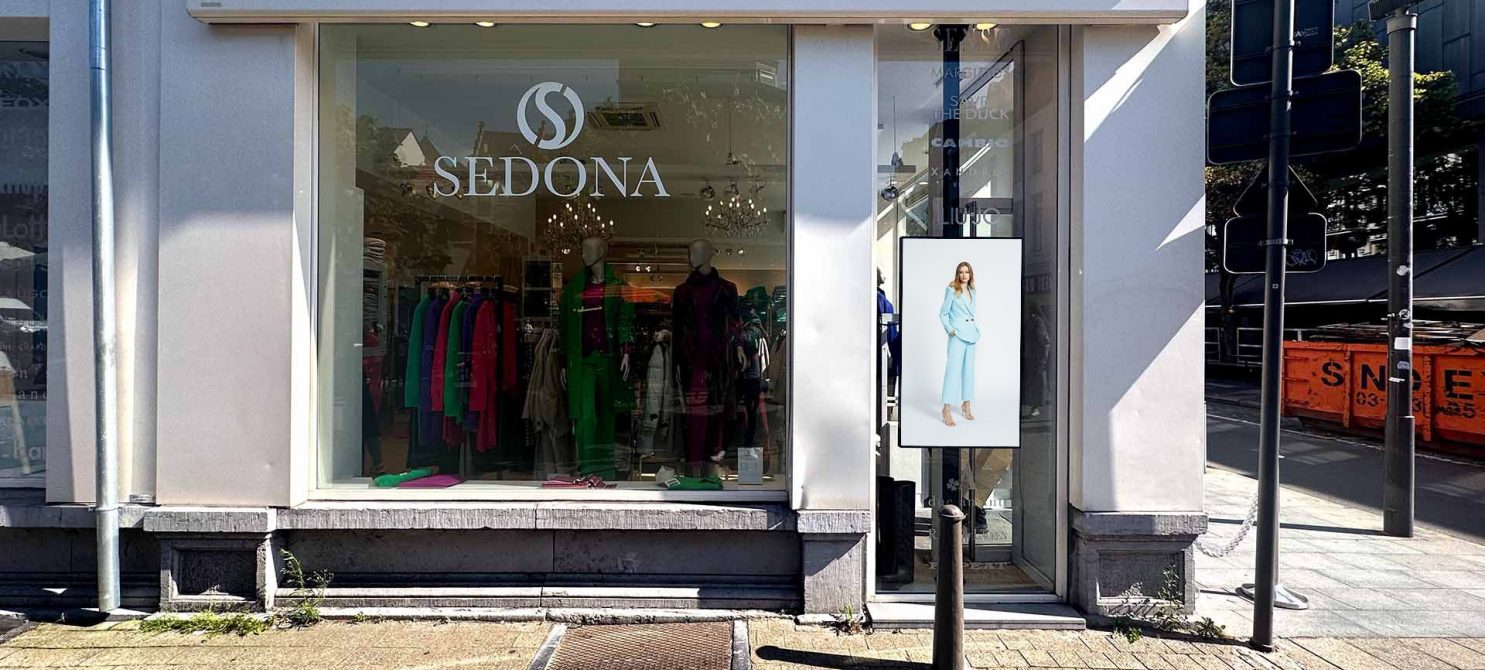 Digitopia retail digital signage content digitale schermen eco vitrine